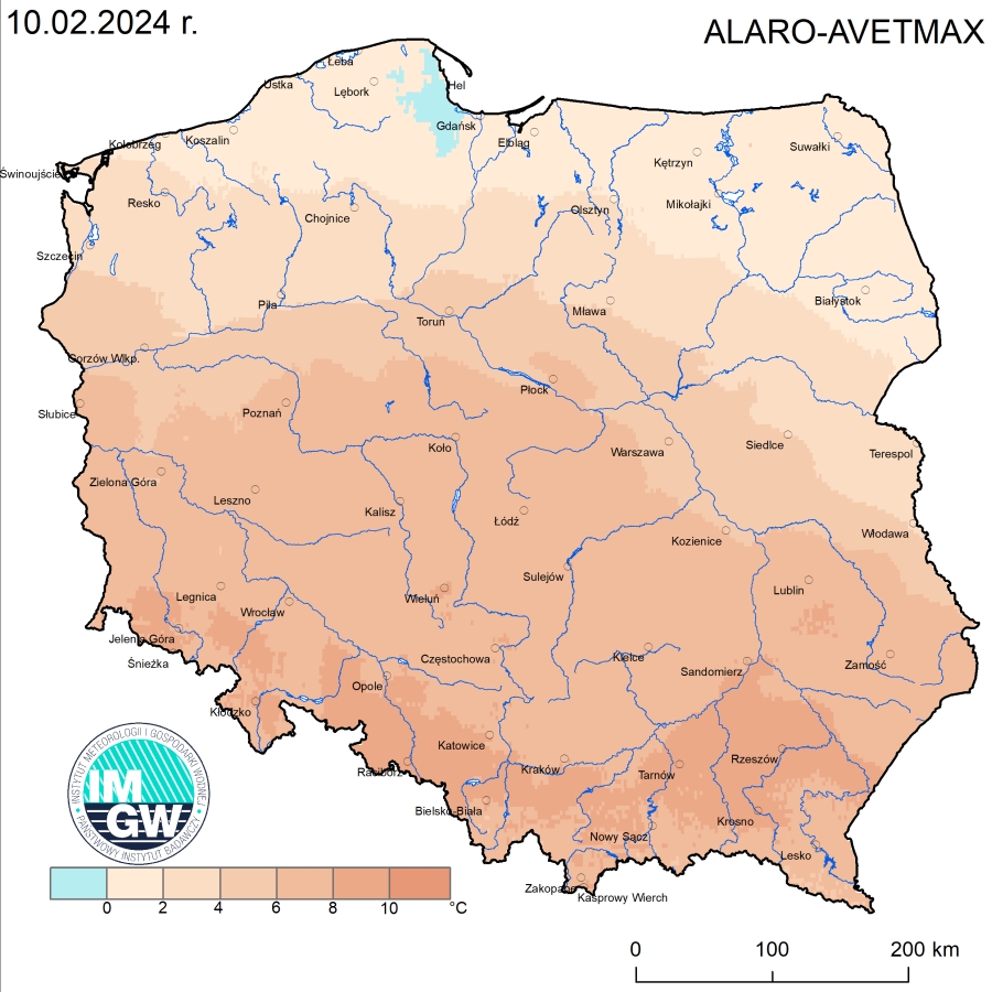 Anomalia prognozy TMAX (2024-02-10) względem notowanych charakterystyk wieloletnich (1991-2020): ALARO-AVETMAX – ALARO-wartość średnia TMAX.