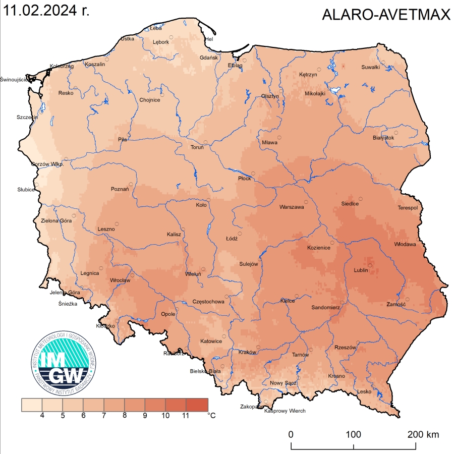 Anomalia prognozy TMAX (2024-02-11) względem notowanych charakterystyk wieloletnich (1991-2020): ALARO-AVETMAX – ALARO-wartość średnia TMAX.