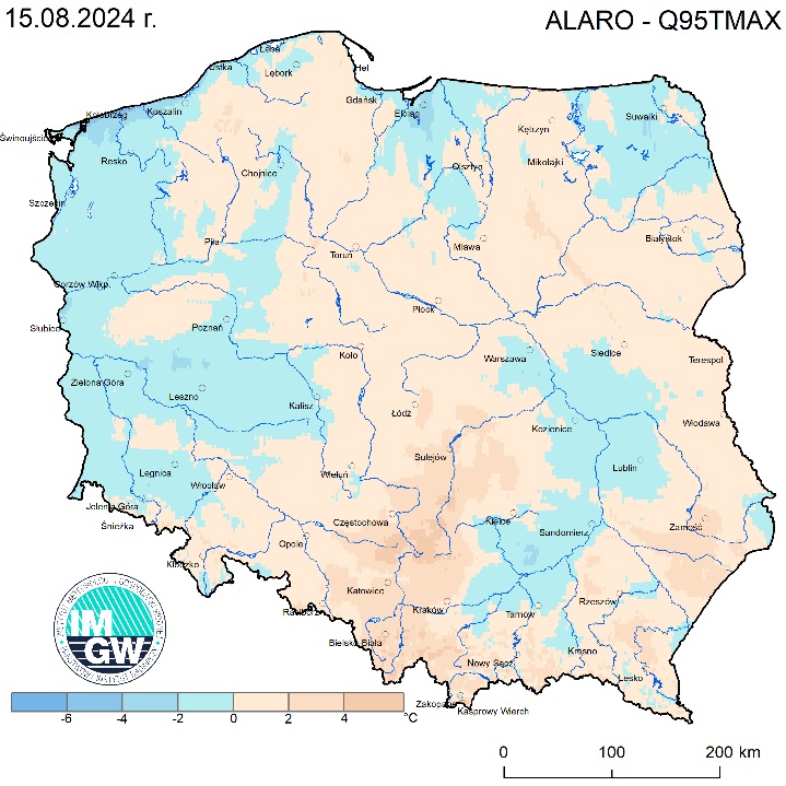 Anomalia prognozy TMAX (2024-08-15) względem notowanych charakterystyk wieloletnich (1991-2020): ALARO-AVETMAX – ALARO-wartość średnia TMAX (po lewej), ALARO-Q95TMAX – ALARO-kwantyl 95% TMAX (po prawej).