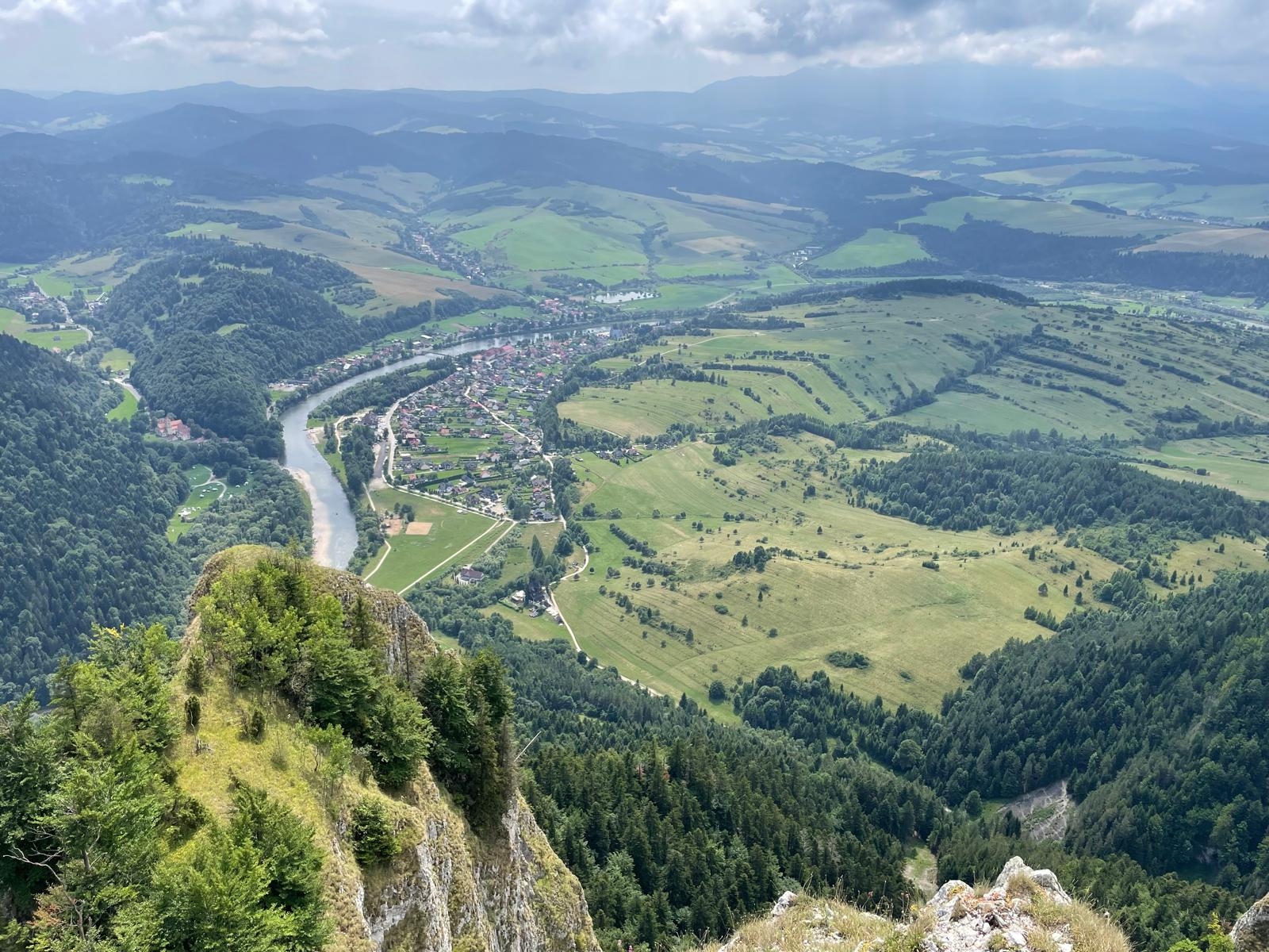 Widok z Trzech Koron, lipiec 2024 r. Fot. K. Borkowska