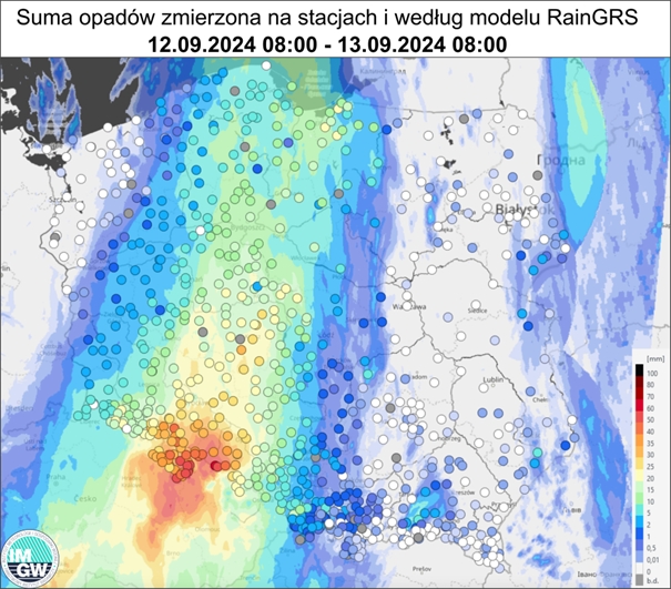 Suma opadów zmierzona na stacjach wraz z nałożonym rozkładem przestrzennym opadów według modelu RainGRS za okres 24 h (12.09.2024 06:00 UTC – 13.09.2024 06:00 UTC)