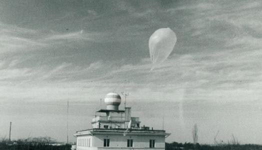 Od latawców, po automaty. Historia polskiej aerologii