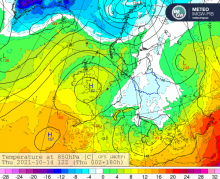 Prognoza wartości temperatury powietrza na wys. ok. 1,5 km nad powierzchnią ziemi w dniach 10-14.10.2021 r. wg modelu GFS. Będzie coraz chłodniej.