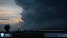 Chmura cumulonimbus w okolicy Mikołajek, Fot. Mateusz Zamajtys