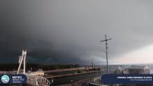 CHMURA CUMULONIMBUS W USTCE, Fot. Przemysław Bartnik