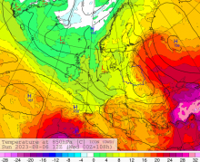 Prognozowana sytuacja baryczna i rozkład temperatury powietrza na wysokości ok. 1,5 km nad powierzchnią ziemi w Europie 06.08.2023 r.