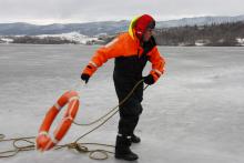 Kolejne szkolenia z bezpieczeństwa pracy na pokrywie lodowej